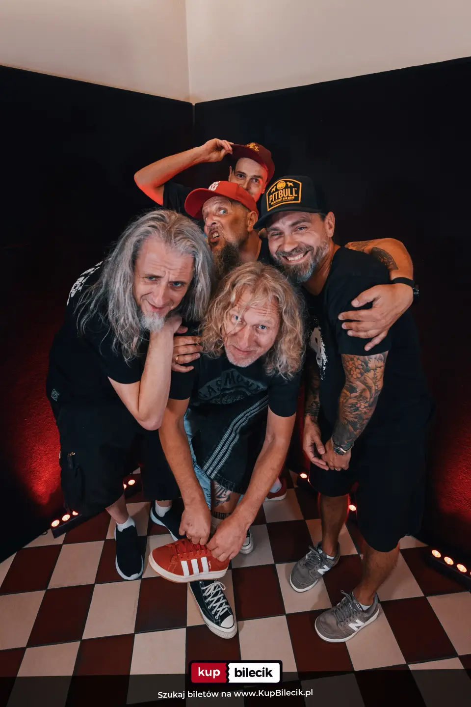 Luxtorpeda – "Szukamy Guza"