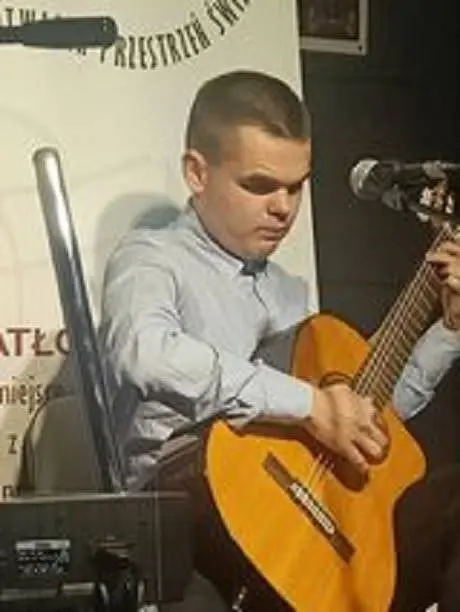 Najpiękniejsze pieśni w Światłowni - koncert Rolanda Świstka