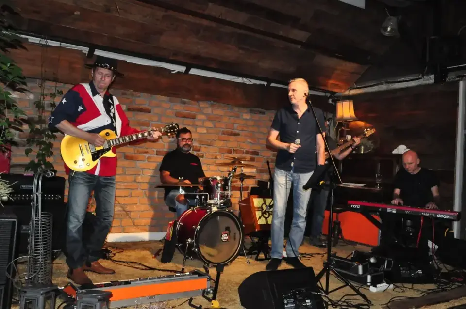 Przeboje zespołu Breakout w wykonaniu South Side Blues