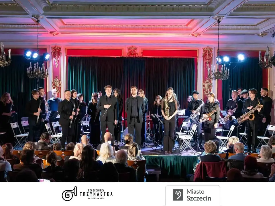 Szczecińska Trzynastka – orkiestra dęta DK „13 Muz” – koncert z okazji Dnia Edukacji Narodowej